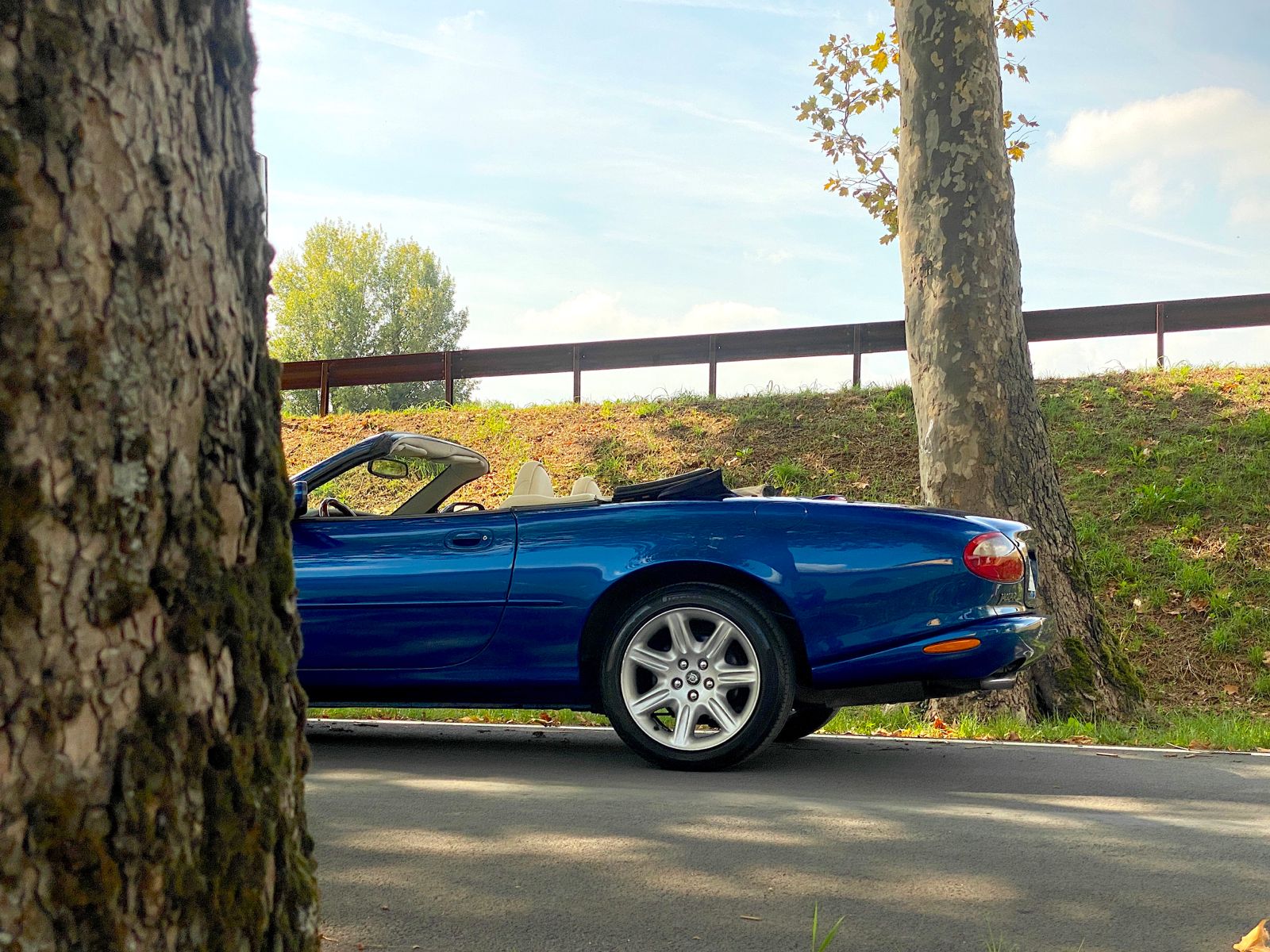Jaguar XK8