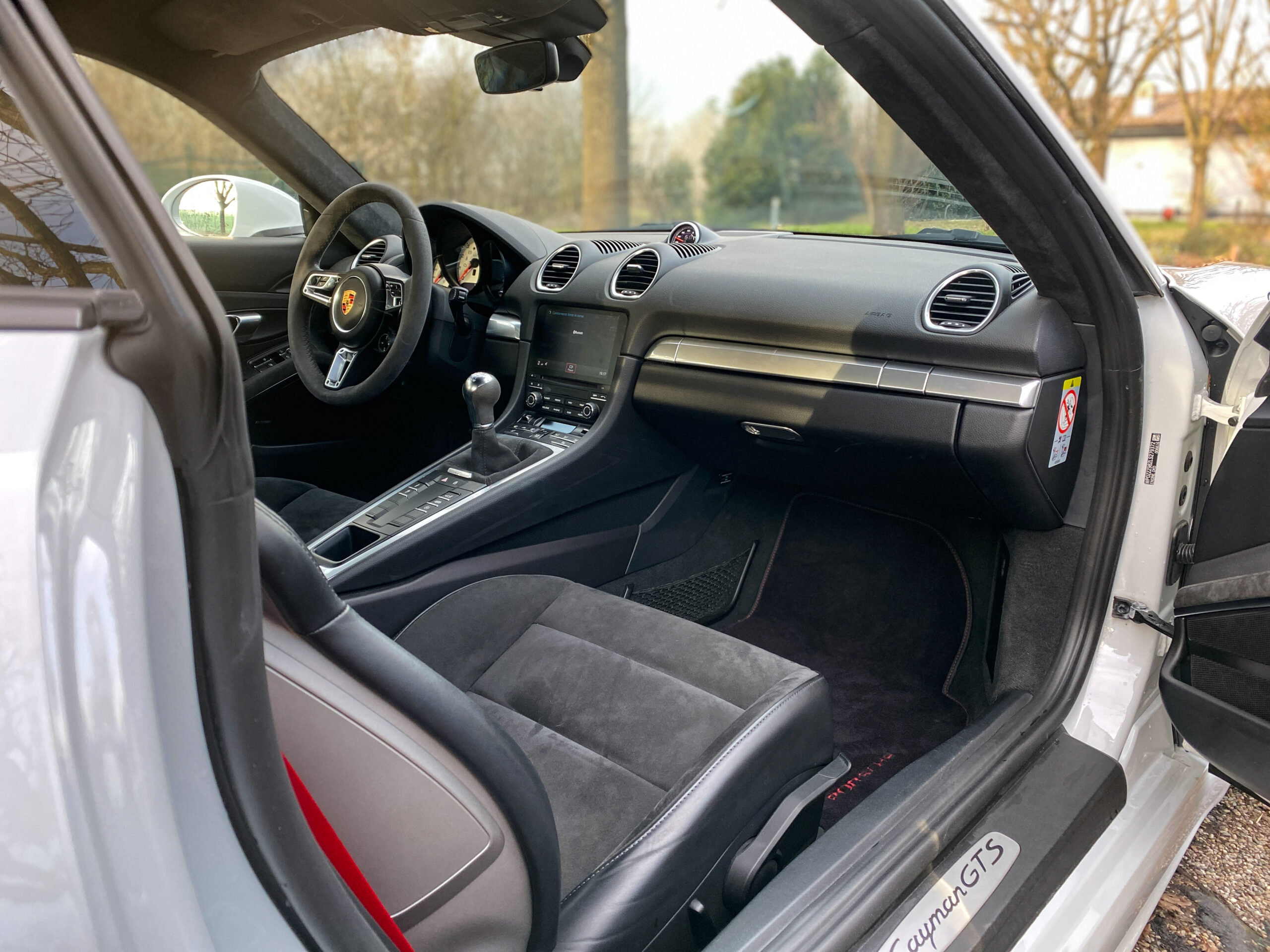 Cayman GTS-46